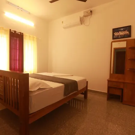 Periyar Homes Thekkady Exterior photo