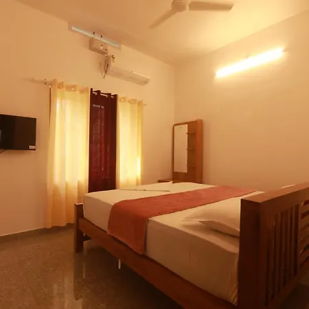 Periyar Homes Thekkady Exterior photo