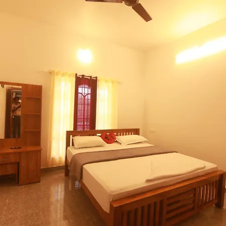 Periyar Homes Thekkady Exterior photo