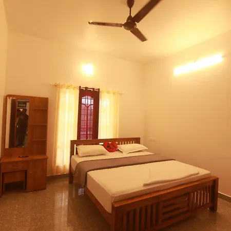 Periyar Homes Thekkady Exterior photo